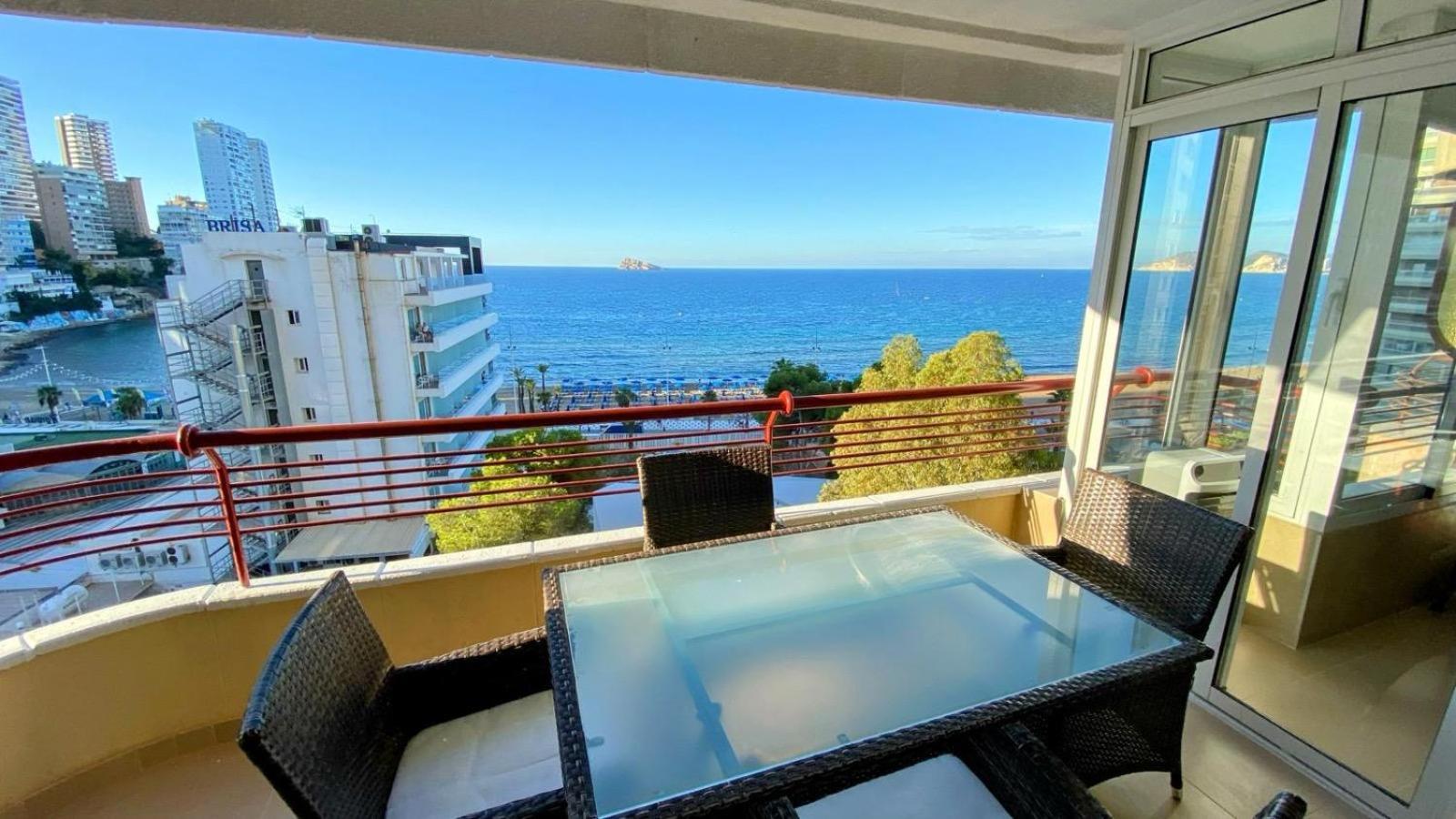Coblanca 8 Seaview Apartment Benidorm